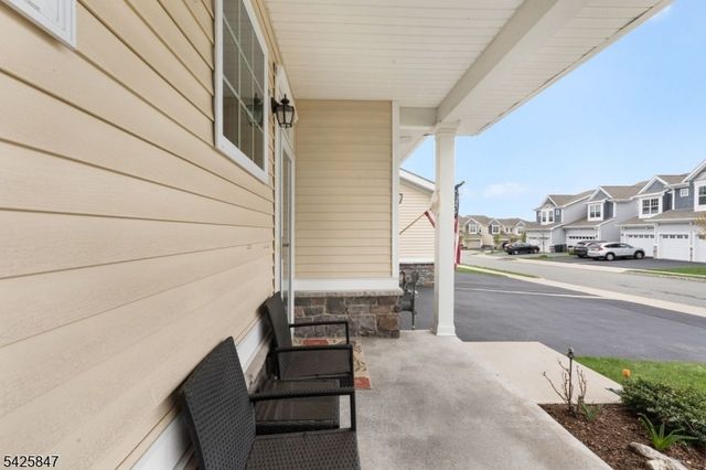 36 Lupine Ln, Allamuchy Twp., NJ 07840