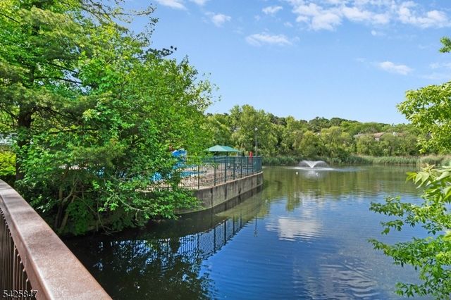 36 Lupine Ln, Allamuchy Twp., NJ 07840