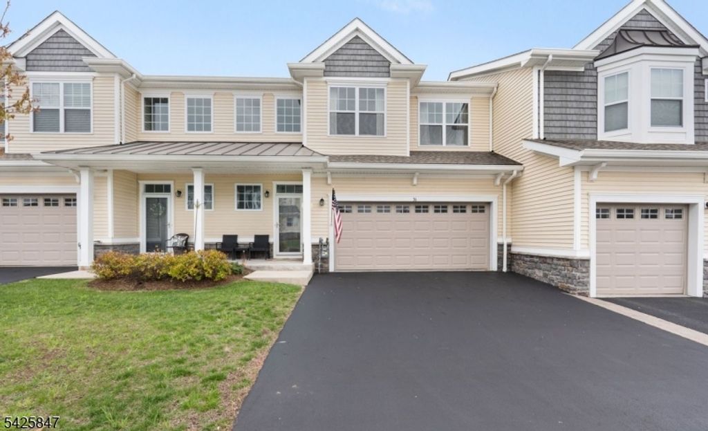 36 Lupine Ln, Allamuchy Twp., NJ 07840