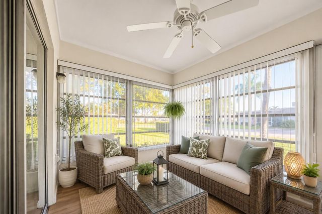 270 CAPE COD Circle B, Lake Worth, FL 33467