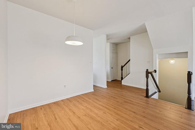 15729 LANSDALE PL, Dumfries, VA 22025