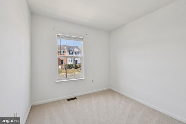 15729 LANSDALE PL, Dumfries, VA 22025