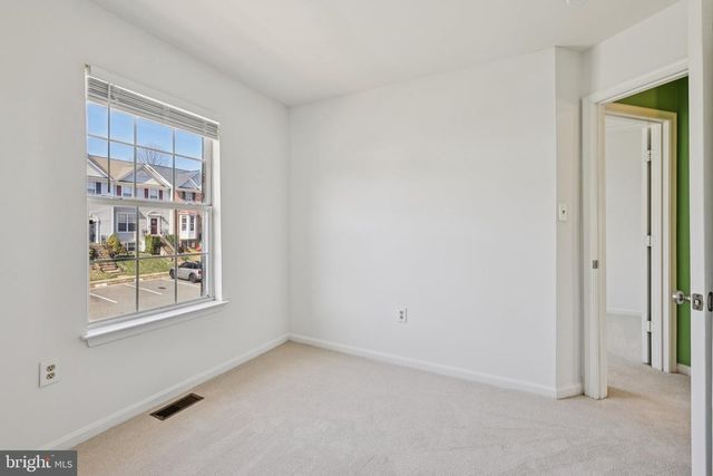 15729 LANSDALE PL, Dumfries, VA 22025