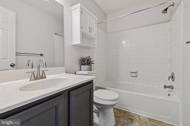 15729 LANSDALE PL, Dumfries, VA 22025