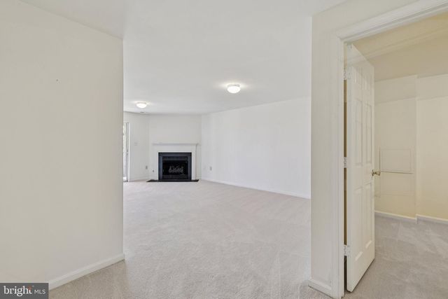 15729 LANSDALE PL, Dumfries, VA 22025