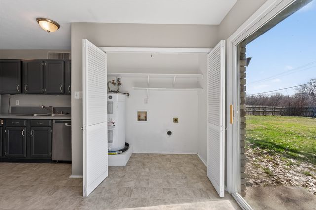 2308 Foxglen Court, Fort Worth, TX 76131