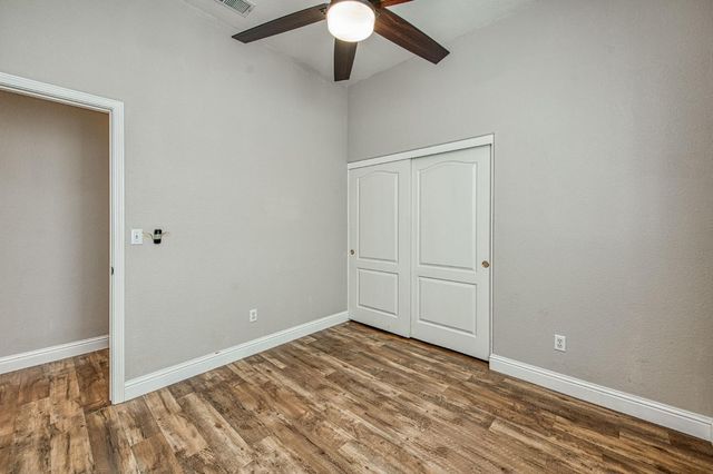 2381 E Christopher Drive, Fresno, CA 93720