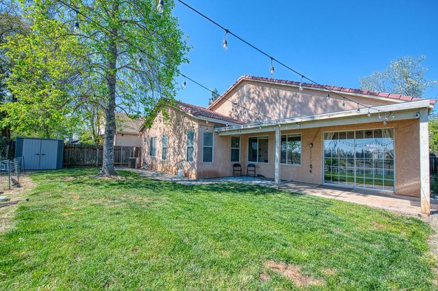 2381 E Christopher Drive, Fresno, CA 93720