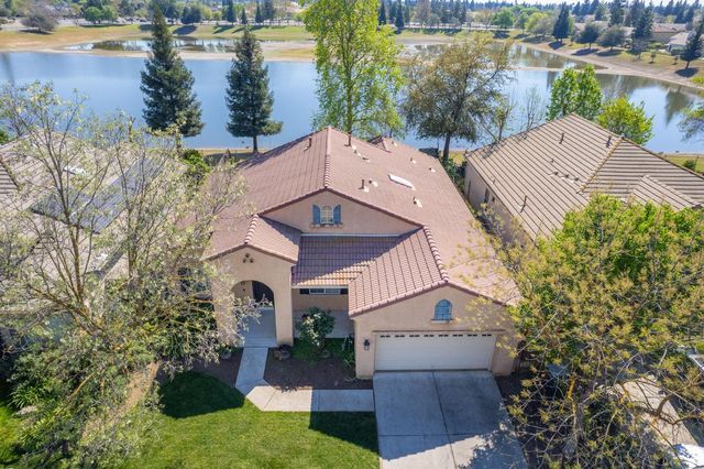 2381 E Christopher Drive, Fresno, CA 93720