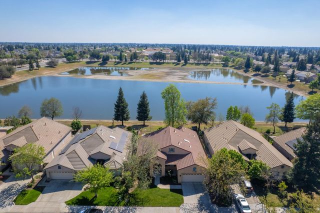 2381 E Christopher Drive, Fresno, CA 93720