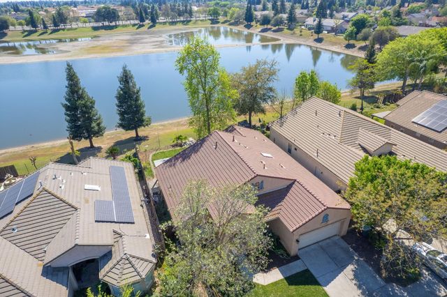 2381 E Christopher Drive, Fresno, CA 93720