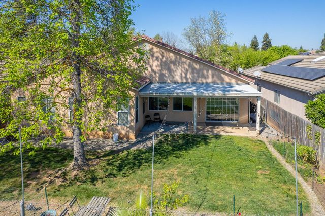 2381 E Christopher Drive, Fresno, CA 93720
