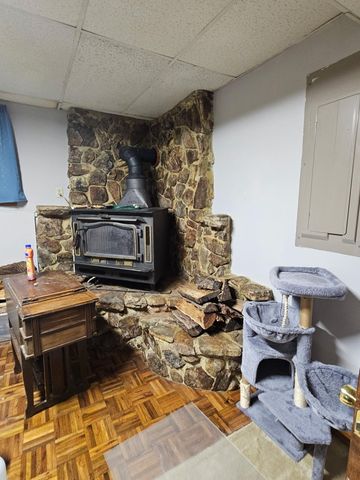 1006 E 5th Street, Mountain View, MO 65548