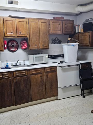 1006 E 5th Street, Mountain View, MO 65548