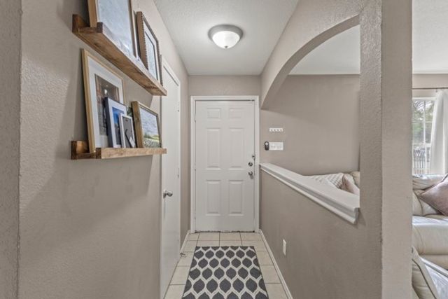 914 S Chatfield Street, Ennis, TX 75119