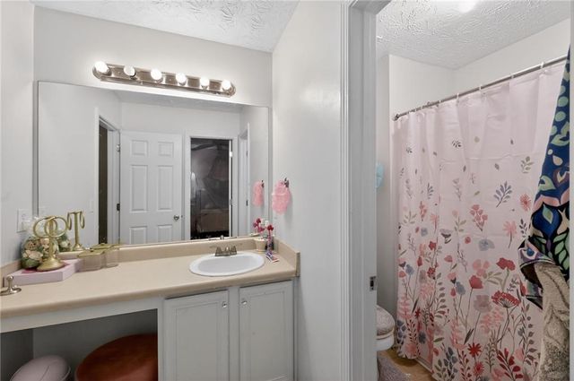 1062 Crown Landing Parkway, Mcdonough, GA 30252