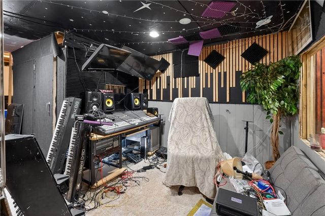 1062 Crown Landing Parkway, Mcdonough, GA 30252