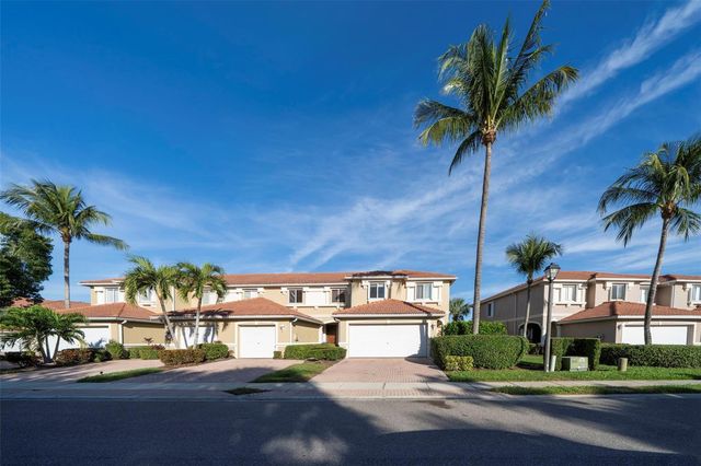 3372 DANDOLO CIRCLE, Cape Coral, FL 33909