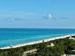 100 Bayview Dr 2124, Sunny Isles Beach, FL 33160