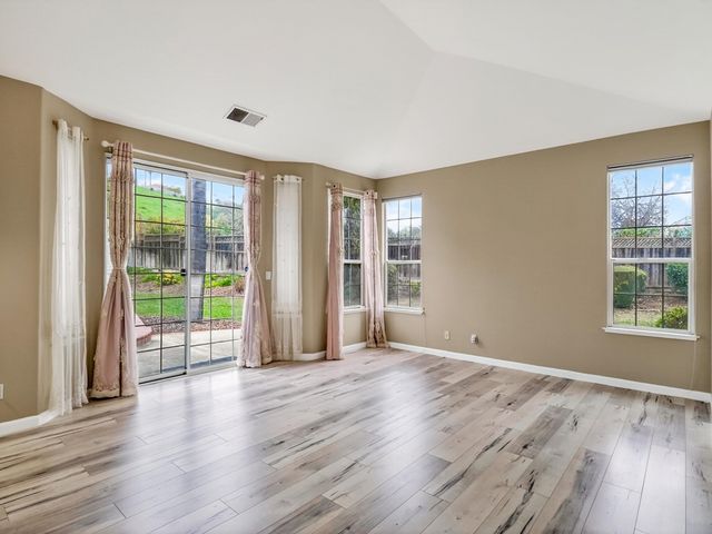 2166 2166 Shadow Ridge Way, San Jose, CA 95138