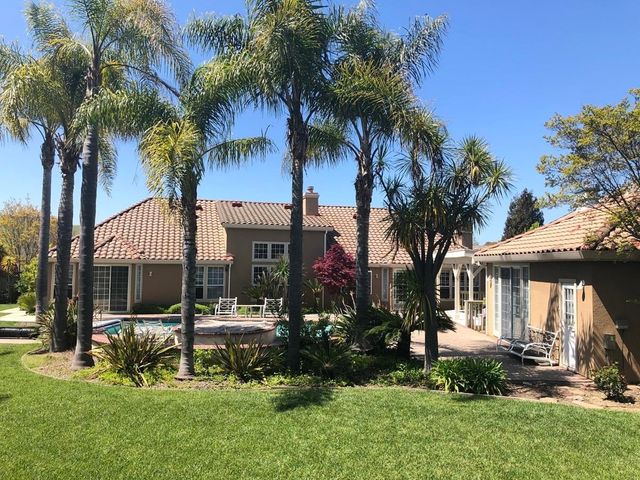 2166 2166 Shadow Ridge Way, San Jose, CA 95138