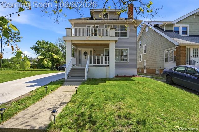 12186 Cloverlawn Street, Detroit, MI 48204