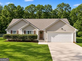 479 Lakeshore Drive, Stockbridge, GA 30281