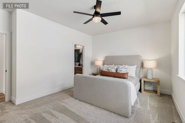416 N Moen Ln, Greenacres, WA 99016