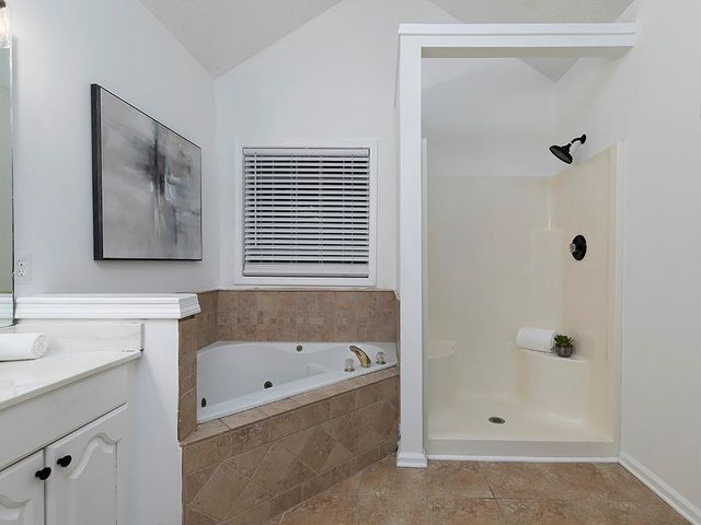 62 Smoak Field Rd, Griffin, GA 30223