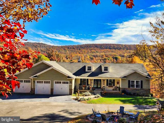 3310 HAWKS HILL LN, Keedysville, MD 21756