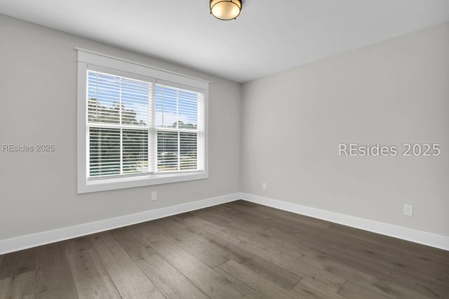 180 Mitchellville Rd, Hilton Head Island, SC 29926