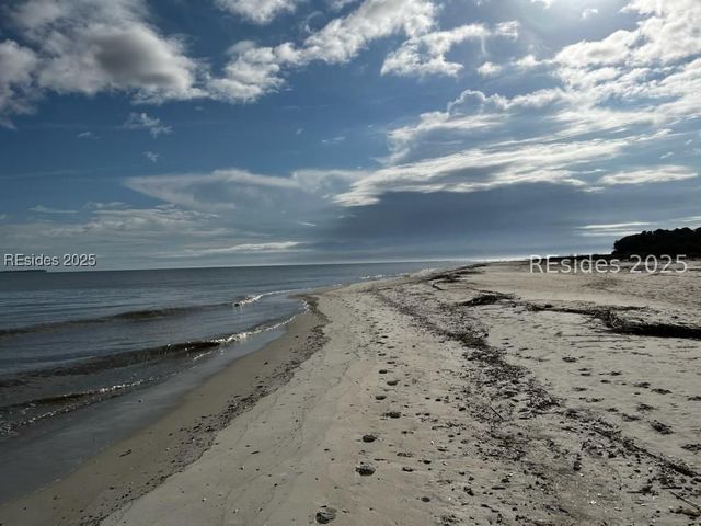 180 Mitchellville Rd, Hilton Head Island, SC 29926