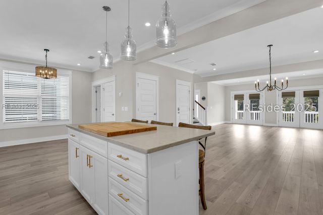 180 Mitchellville Rd, Hilton Head Island, SC 29926