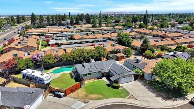777 W Indianapolis Avenue, Clovis, CA 93612