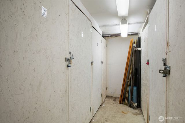 2014 SW 152nd Street, Burien, WA 98166