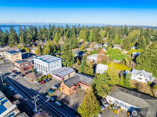 2014 SW 152nd Street, Burien, WA 98166