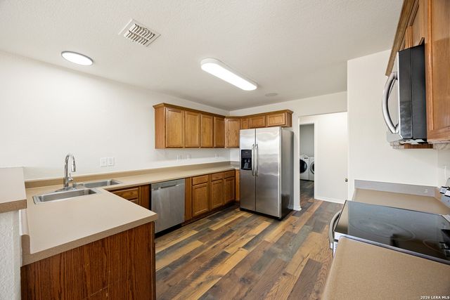 18181 Senior Rd, Von Ormy, TX 78073