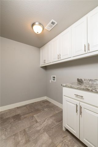 8100 Santa Clara Avenue, Springdale, AR 72762