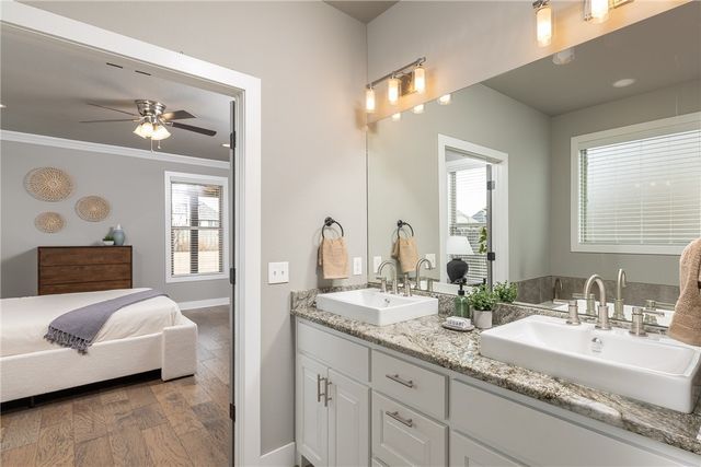 8100 Santa Clara Avenue, Springdale, AR 72762