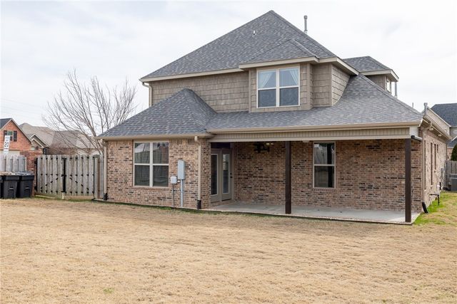 8100 Santa Clara Avenue, Springdale, AR 72762