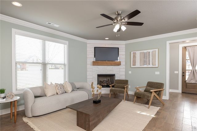 8100 Santa Clara Avenue, Springdale, AR 72762