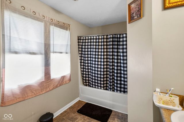 4407 Bellchime Drive, Indianapolis, IN 46235