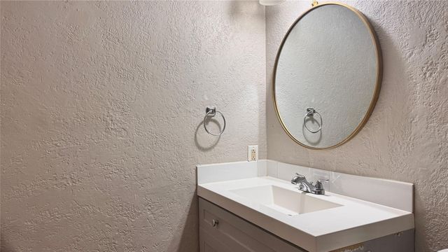 1614 Pecan Chase Circle 59, Arlington, TX 76012