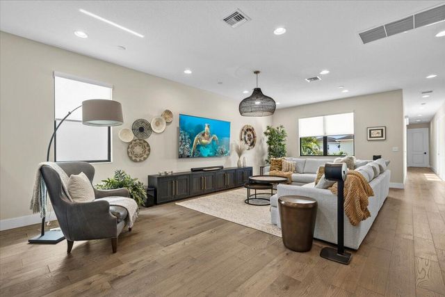 13237 Alton Road, Palm Beach Gardens, FL 33418