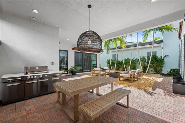 13237 Alton Road, Palm Beach Gardens, FL 33418