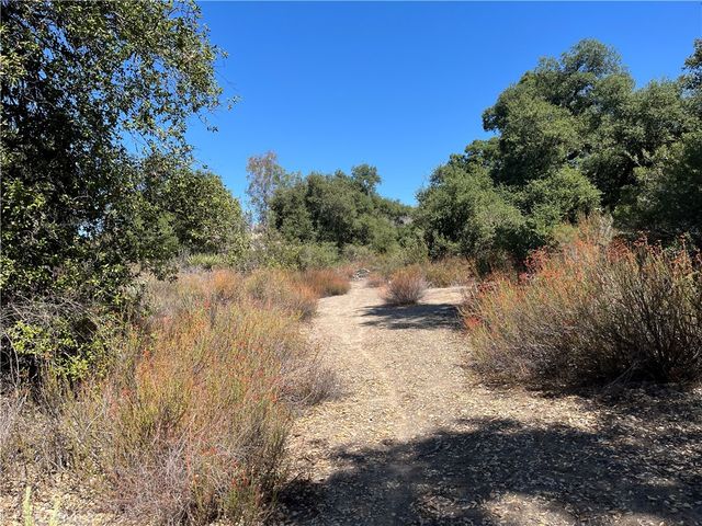 35010 Willow Creek Rd., Hemet, CA 92544