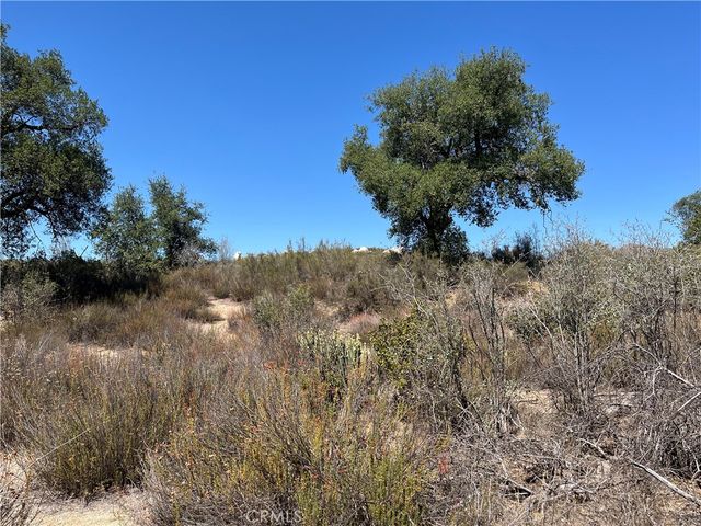 35010 Willow Creek Rd., Hemet, CA 92544