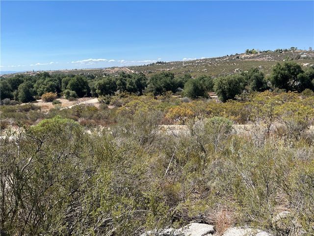 35010 Willow Creek Rd., Hemet, CA 92544