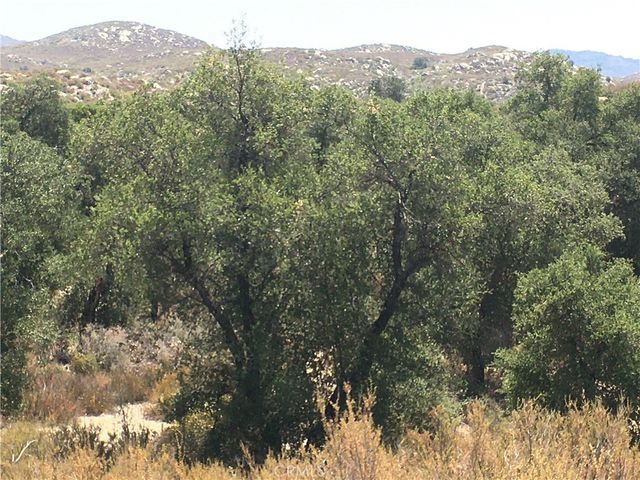 35010 Willow Creek Rd., Hemet, CA 92544