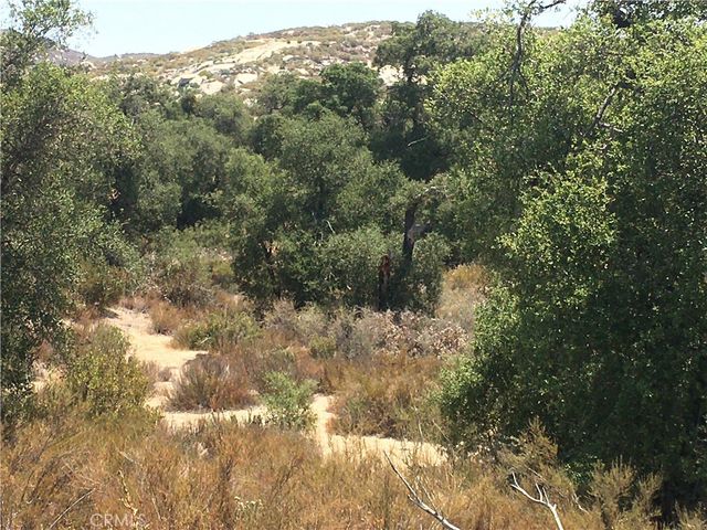 35010 Willow Creek Rd., Hemet, CA 92544